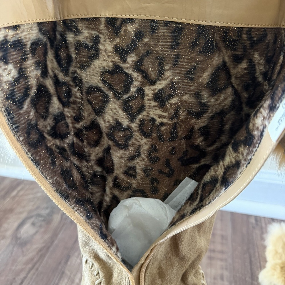 VTG Y2K Fur Heel Boots 8.5 Suede Tan Knee High Western Boho Penny Lane Pointed - Picture 12 of 16